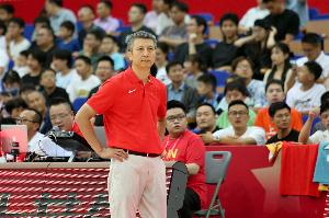 网页版登录入口-孔德昕：对手级别不高的时候 中国男篮就要进一步自我要求